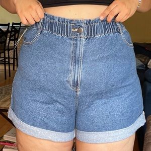 “H&M” high waist shorts - XL NWT